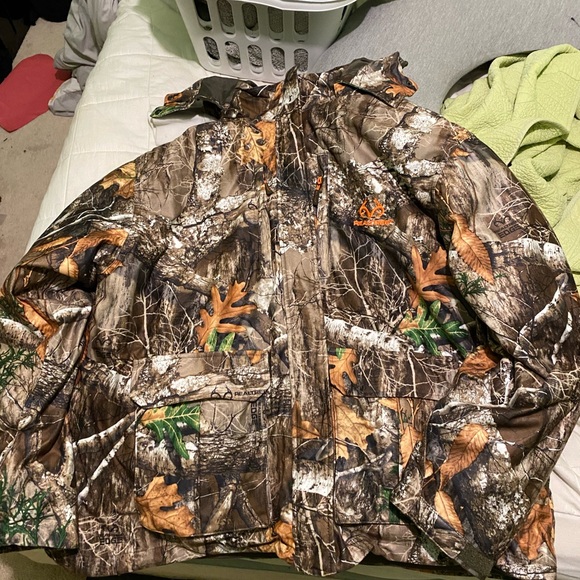 Realtree 2 piece Camo coat - Picture 2 of 3